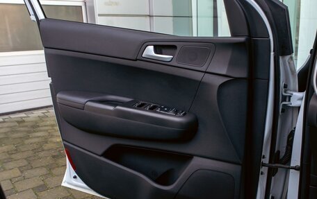 KIA Sportage IV рестайлинг, 2021 год, 2 195 000 рублей, 12 фотография