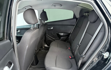 KIA Rio III рестайлинг, 2015 год, 950 000 рублей, 10 фотография