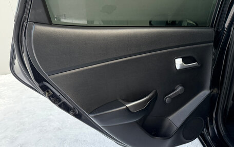 KIA Rio III рестайлинг, 2015 год, 950 000 рублей, 18 фотография