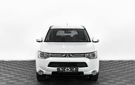 Mitsubishi Outlander III рестайлинг 3, 2014 год, 1 195 000 рублей, 2 фотография