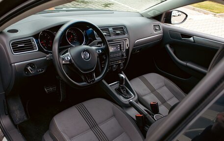 Volkswagen Jetta VI, 2018 год, 1 375 000 рублей, 13 фотография