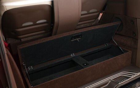 Mercedes-Benz V-Класс, 2025 год, 29 000 000 рублей, 14 фотография