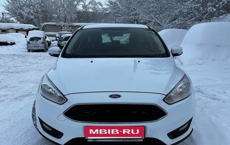 Ford Focus III, 2017 год, 1 080 000 рублей, 2 фотография