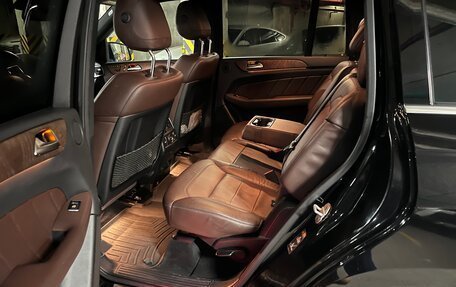 Mercedes-Benz GL-Класс, 2015 год, 4 000 000 рублей, 16 фотография