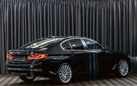 BMW 5 серия, 2019 год, 2 965 000 рублей, 6 фотография