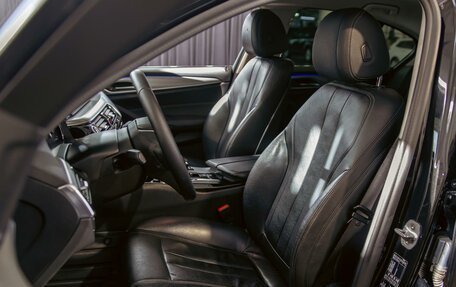 BMW 5 серия, 2019 год, 2 965 000 рублей, 11 фотография