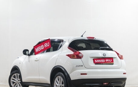 Nissan Juke II, 2011 год, 949 000 рублей, 5 фотография