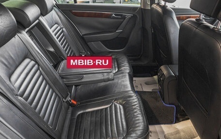 Volkswagen Passat B7, 2011 год, 999 000 рублей, 28 фотография