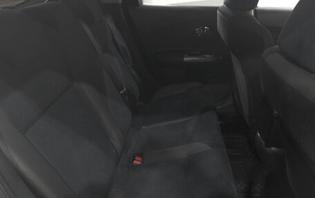 Nissan Juke II, 2011 год, 949 000 рублей, 29 фотография