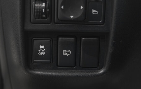 Nissan Juke II, 2011 год, 949 000 рублей, 24 фотография