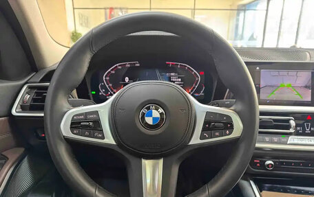 BMW 3 серия, 2022 год, 2 798 000 рублей, 10 фотография