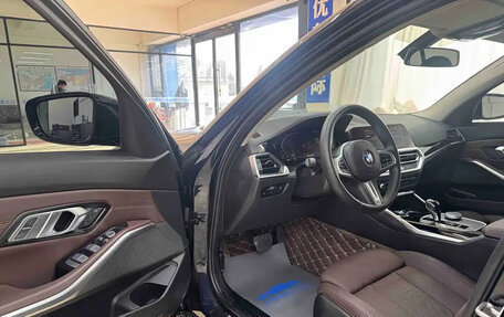 BMW 3 серия, 2022 год, 2 798 000 рублей, 15 фотография