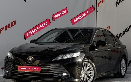 Toyota Camry, 2019 год, 3 100 000 рублей, 1 фотография