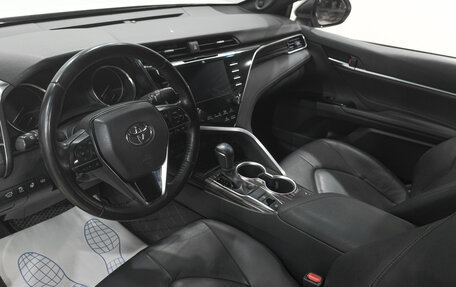 Toyota Camry, 2020 год, 3 669 000 рублей, 15 фотография