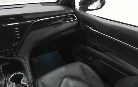 Toyota Camry, 2020 год, 3 669 000 рублей, 19 фотография