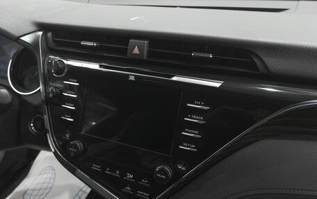 Toyota Camry, 2020 год, 3 669 000 рублей, 24 фотография