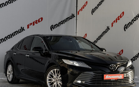 Toyota Camry, 2019 год, 3 100 000 рублей, 3 фотография