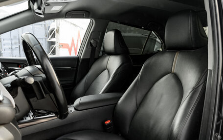 Toyota Camry, 2019 год, 3 100 000 рублей, 10 фотография