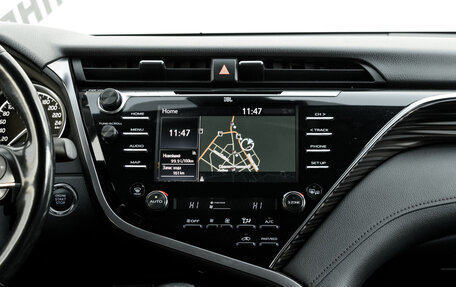 Toyota Camry, 2019 год, 3 100 000 рублей, 18 фотография