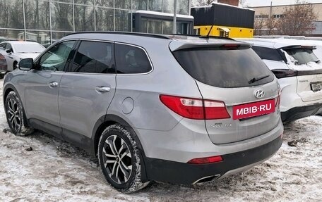 Hyundai Santa Fe III рестайлинг, 2015 год, 1 699 000 рублей, 2 фотография