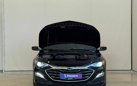 Chevrolet Malibu IX, 2019 год, 1 500 000 рублей, 4 фотография