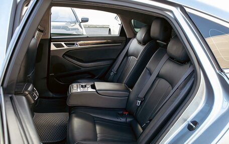 Hyundai Genesis II, 2016 год, 2 065 000 рублей, 18 фотография