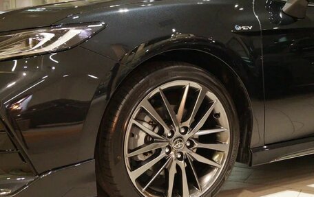 Toyota Camry, 2025 год, 5 250 000 рублей, 8 фотография