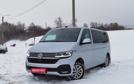 Volkswagen Caravelle T6 рестайлинг, 2021 год, 5 769 000 рублей, 1 фотография