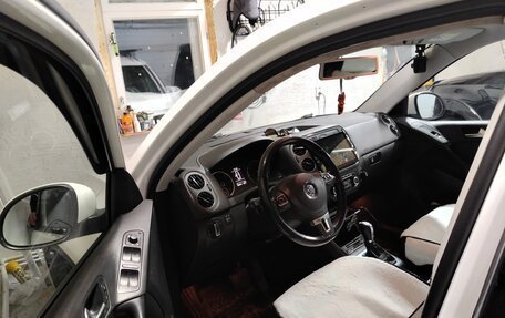 Volkswagen Tiguan I, 2013 год, 1 600 000 рублей, 8 фотография