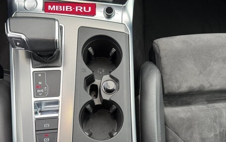 Audi A6, 2019 год, 3 030 000 рублей, 14 фотография