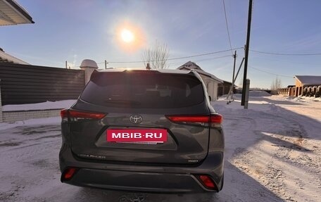 Toyota Highlander, 2021 год, 6 500 000 рублей, 12 фотография