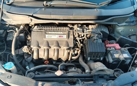 Honda Insight II рестайлинг, 2010 год, 1 050 000 рублей, 31 фотография