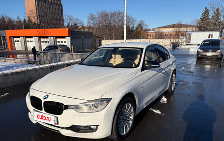 BMW 3 серия, 2012 год, 1 700 000 рублей, 2 фотография