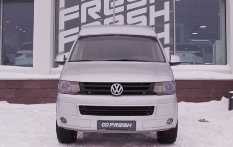 Volkswagen Transporter T5 рестайлинг, 2011 год, 1 650 000 рублей, 3 фотография