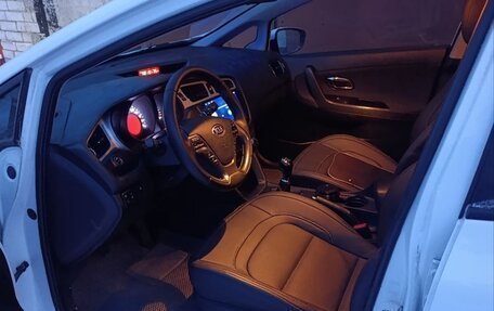 KIA cee'd III, 2013 год, 960 000 рублей, 17 фотография