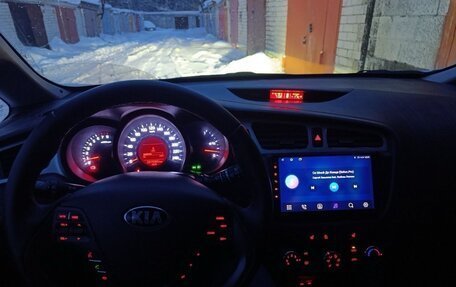 KIA cee'd III, 2013 год, 960 000 рублей, 18 фотография