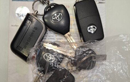 Toyota Corolla, 2007 год, 700 000 рублей, 10 фотография