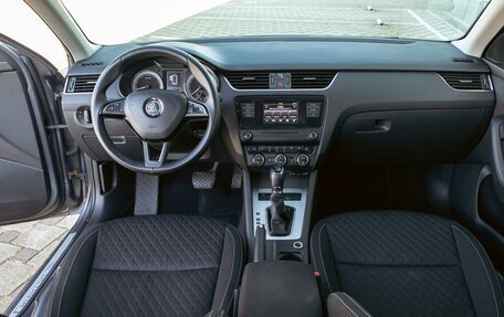 Skoda Octavia, 2017 год, 1 495 000 рублей, 16 фотография