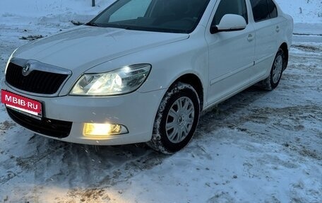Skoda Octavia, 2012 год, 800 000 рублей, 2 фотография