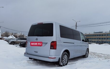 Volkswagen Caravelle T6 рестайлинг, 2021 год, 5 769 000 рублей, 4 фотография