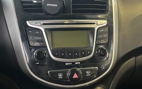 Hyundai Solaris II рестайлинг, 2013 год, 580 000 рублей, 7 фотография