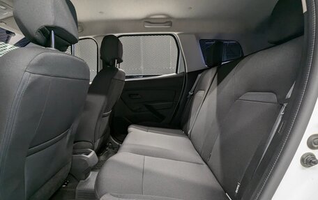 Renault Duster, 2022 год, 1 555 000 рублей, 26 фотография