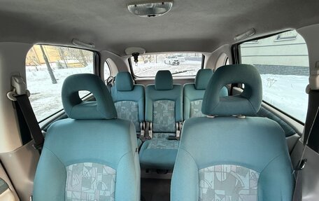 Nissan Almera Tino i, 2002 год, 349 000 рублей, 9 фотография