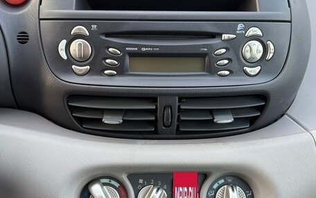 Nissan Almera Tino i, 2002 год, 349 000 рублей, 10 фотография