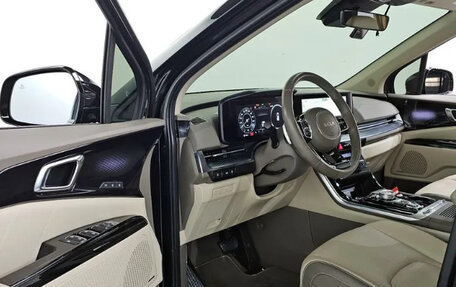 KIA Carnival, 2023 год, 7 500 000 рублей, 9 фотография