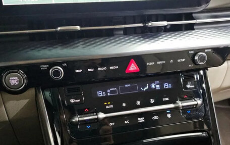 KIA Carnival, 2023 год, 7 500 000 рублей, 16 фотография