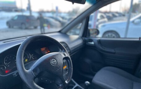 Opel Zafira A рестайлинг, 2004 год, 300 000 рублей, 10 фотография