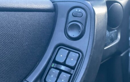 Opel Zafira A рестайлинг, 2004 год, 300 000 рублей, 8 фотография