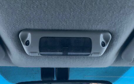 Opel Zafira A рестайлинг, 2004 год, 300 000 рублей, 17 фотография