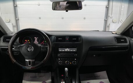 Volkswagen Jetta VI, 2012 год, 749 000 рублей, 10 фотография